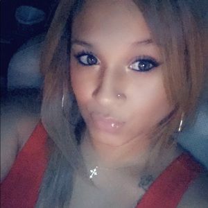 Meet your Posher, Lazarita